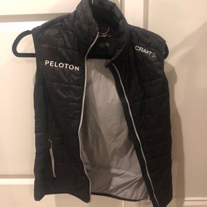 peloton craft vest womens small - good condition